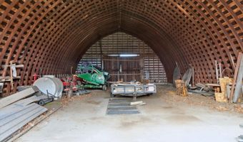 3515 N Bliss Rd, Alma, MI 48801