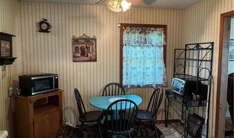 618 State Line Rd, Arkoma, OK 74901
