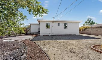 165 Hilton Ave NW, Albuquerque, NM 87107