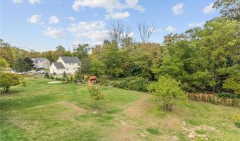 73 Grandview Dr, Cumberland, RI 02864