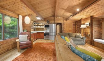 10251 Ridgview Ter, Birkenfeld, OR 97016