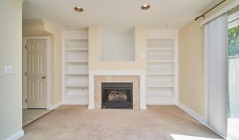 504 N THOMAS St #A, Arlington, VA 22203