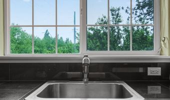 1120 SW 170TH Ave 201, Beaverton, OR 97003