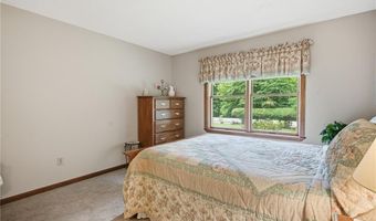 19 Mount Hygeia Rd, Foster, RI 02825
