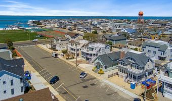 209 Marine St, Beach Haven, NJ 08008