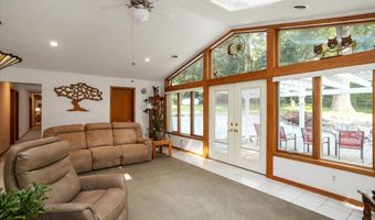 3900 Dursum Ave NE, Ada, MI 49301