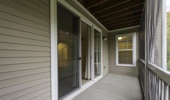 2962 Hunley Dr, Ann Arbor, MI 48105