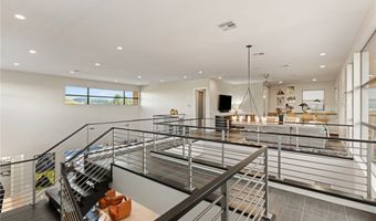 38 Moonfire Dr, Las Vegas, NV 89135