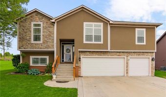 804 N 168th St, Basehor, KS 66007
