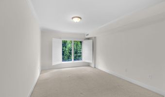 5 PARK Pl 107, Annapolis, MD 21401