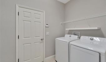 7408 SUNGOLD MEADOW Ct, Apollo Beach, FL 33572