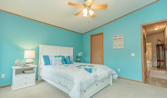 1301 Wood Duck Rd, Arnolds Park, IA 51331