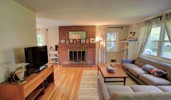 2703 DAWN Dr, Alexandria, VA 22306