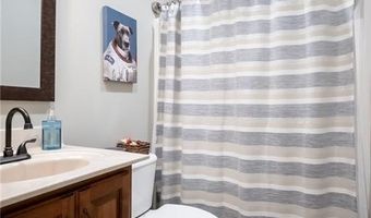65 Overlook Dr, Hull, GA 30646