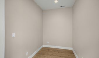 12425 SW SILVERTIP St, Beaverton, OR 97007