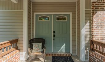 1827 Waterway Dr, Baker, FL 32531