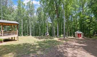 9645 Old Riverside Ln, Ball Ground, GA 30107