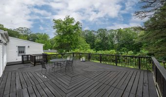 117 Long Meadow Hill Rd, Brookfield, CT 06804