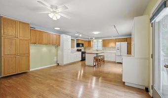 134 D Crestview Ave, Absecon, NJ 08201