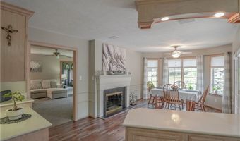2641 Topflite Dr, Akron, OH 44312