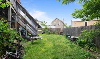 305-307 N Winooski Ave, Burlington, VT 05401