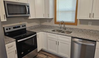 1561 Bradley Rd, Camden, SC 29020