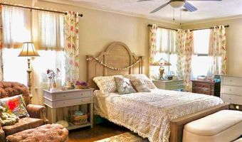 841 Coleman Dr, Anniston, AL 36207