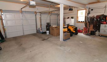 12366 Pleasanton Rd, Athens, OH 45701