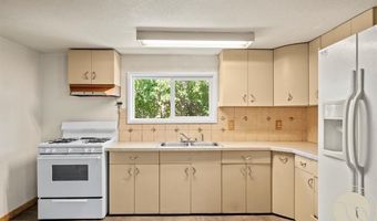 226 Moore Ln, Billings, MT 59101