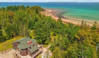 9201 Wreck Rd, Alpena, MI 49707