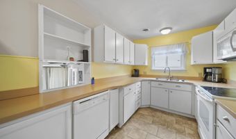 816 Sheffield, Adrian, MI 49221