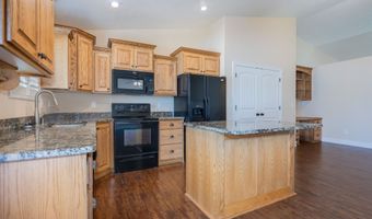 5249 S Barton Pl, Ammon, ID 83406