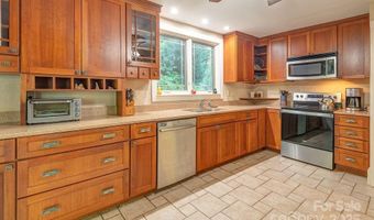 54 Spooks Branch Rd, Asheville, NC 28804