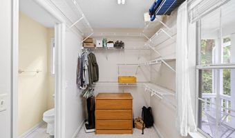 60 Thomas Sumter St, Beaufort, SC 29907