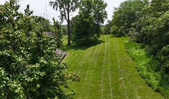 27 Partridge Dr, Agency, MO 64401