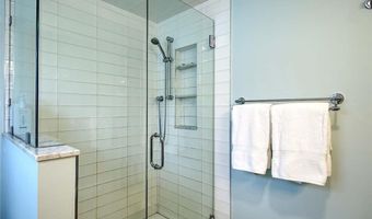 25 Belton Dr, Barrington, RI 02806