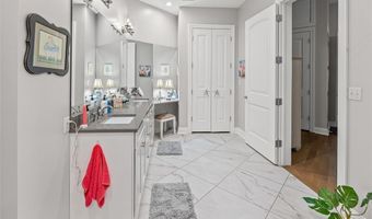 7 Alby St 2, Alton, IL 62002