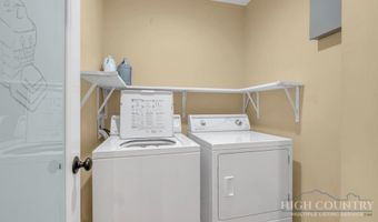 123 Liberty Ln, Banner Elk, NC 28604