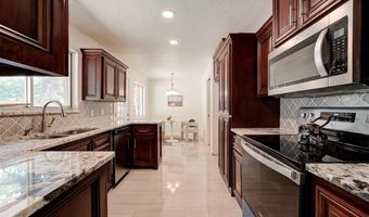 1829 N Oakhill Rd, Bethany, OK 73008
