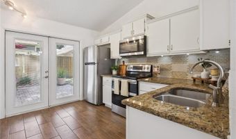1256 PIN OAK Dr, Apopka, FL 32703