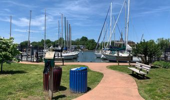 316 BURNSIDE St 103, Annapolis, MD 21403