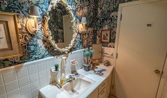 25449 Lee Hwy, Abingdon, VA 24211