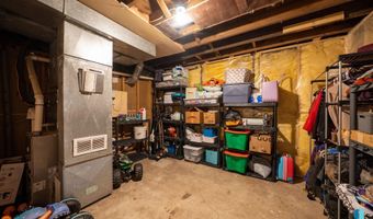 205 S 1st Ave, Brandon, SD 57005