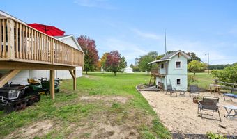 10429 92nd Ave, Allendale, MI 49401