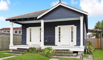 816 LEBEAU St, Arabi, LA 70032