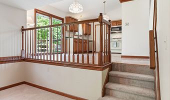 8768 Meadowridge Ln, Indianapolis, IN 46217
