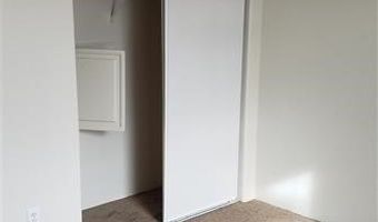 5750 E Hacienda Ave 202, Las Vegas, NV 89122