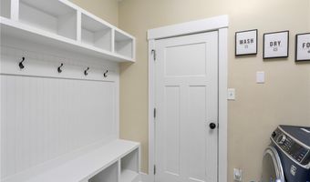 13109 Winding White Rose Ln, Ashland, VA 23005