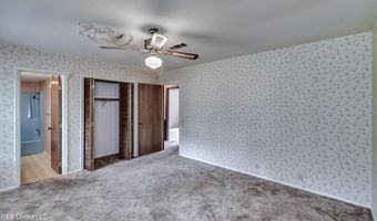 33 Pebble Hill Dr, Brandon, MS 39042