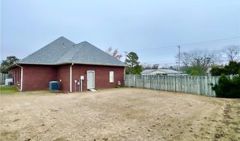 2201 L St, Barling, AR 72923